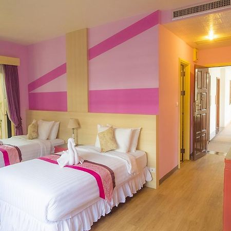 Glur Chiangmai Hostel Чиангмай Екстериор снимка